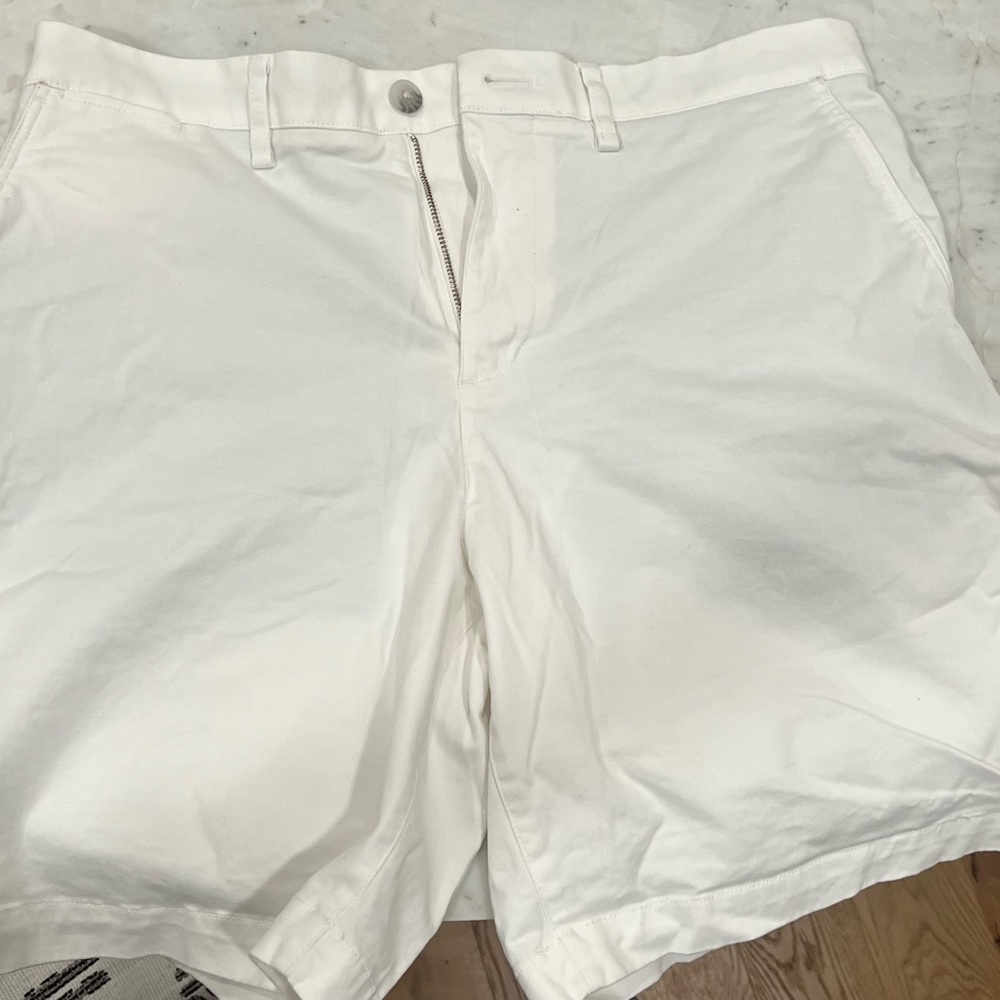 Lacoste Men's Crisp White Flat Front Chino Shorts
